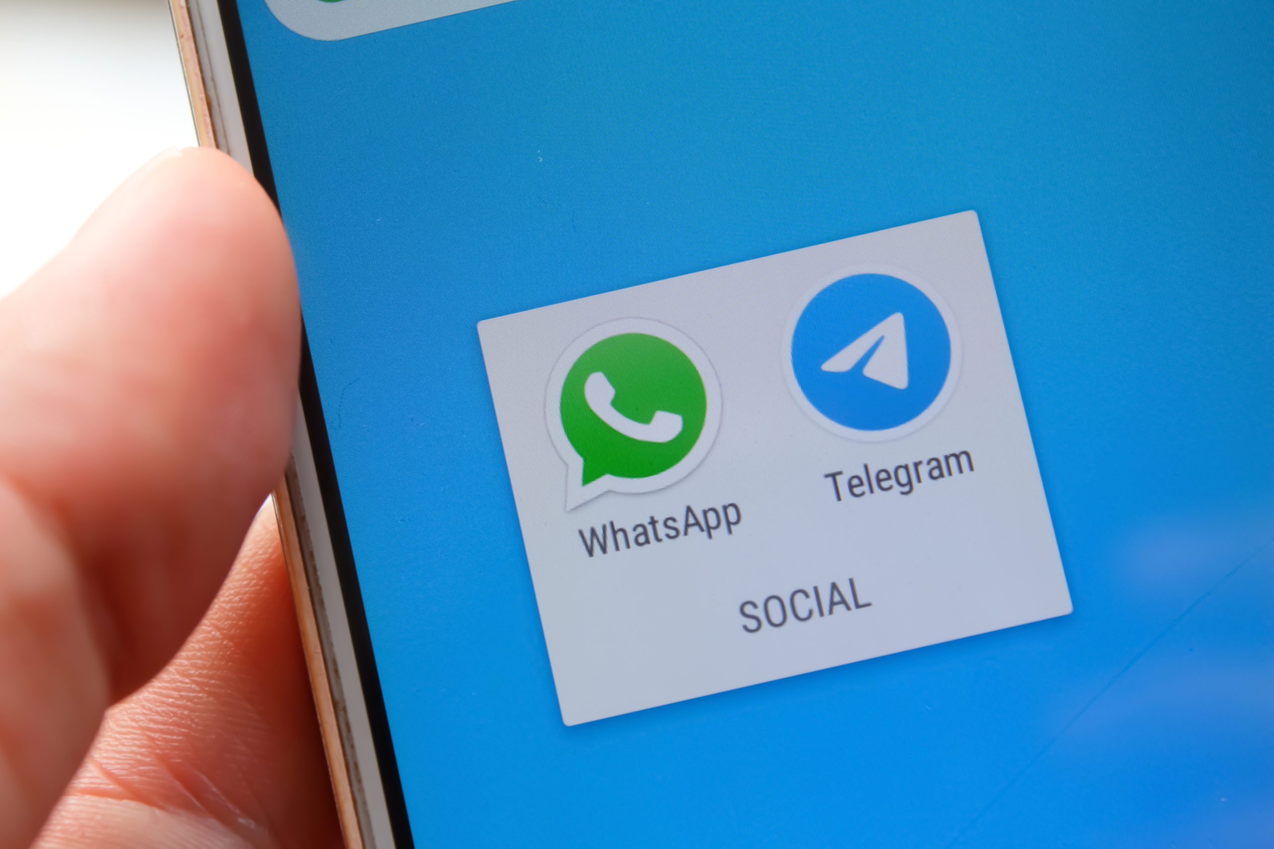 C Mo Pasar Tus Chats Fotos Y Contactos De Whatsapp A Telegram