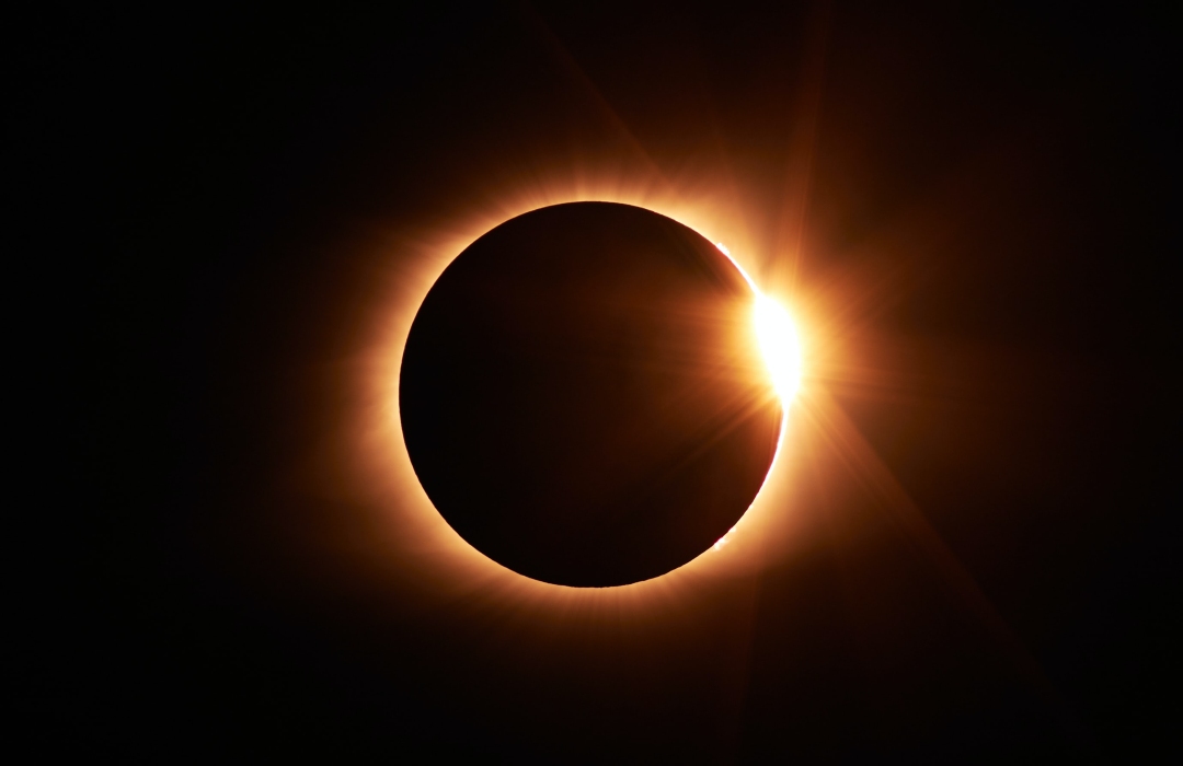 ¿Cómo Ver El Eclipse Anular De Sol Desde México? ¡Te Lo Decimos!